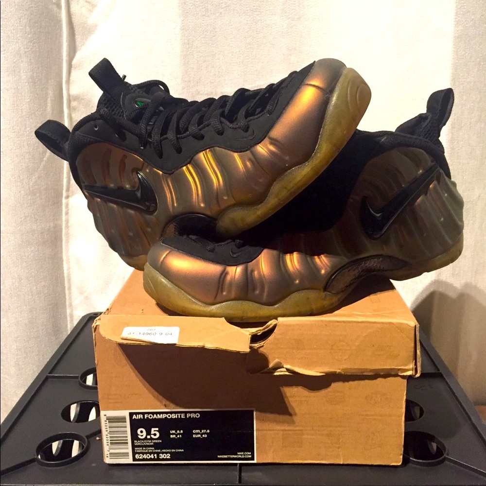 NIKE FOAMPOSITE PRO
GYM GREEN - COLORSHIFT /BLACK